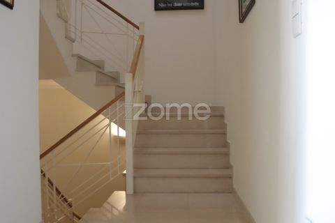 Villa i Oeiras, Lisbon, Oeiras - € 850.000 | Ref: ZMPT569011 - foto 12