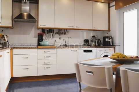 Villa i Oeiras, Lisbon, Oeiras - € 850.000 | Ref: ZMPT569011 - foto 10