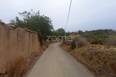 Villa i Estoi, Faro, Estoi - € 197.000 | Ref: ZMPT562407 - foto 14