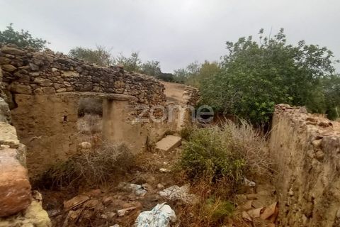 Villa i Estoi, Faro, Estoi - € 197.000 | Ref: ZMPT562407 - foto 17