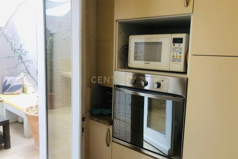 Villa i Estombar, Faro, Estombar - € 259.000 | Ref: C0507-00154 - foto 9