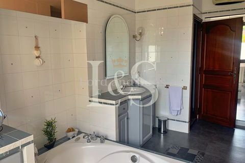 Farm hus i Carpentras, Vaucluse, Carpentras - € 750.000 | Ref: 2496 - foto 9