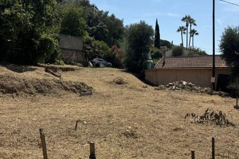 Grond in Pegomas, Alpes-Maritimes, Pegomas - € 249.000 | Ref: 85093501 - foto 3