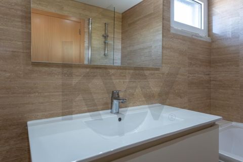 Lejlighed i Carcavelos, Lisbon, Carcavelos - € 1.100.000 | Ref: KWPT-012718 - foto 19