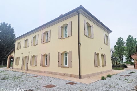Villa a Cesena, Forli-Cesena, Cesena - € 3.950.000 | Ref: FC01 - foto 9
