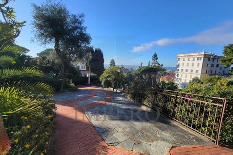 Villa i Bordighera, Imperia, Bordighera - € 1.990.000 | Ref: 23203 - foto 28