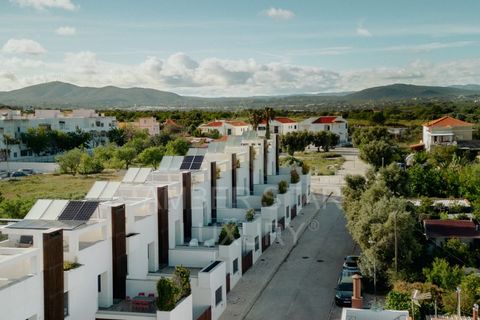 Rækkehus i Moncarapacho, Faro, Moncarapacho - € 680.000 | Ref: 0414/24 - foto 2