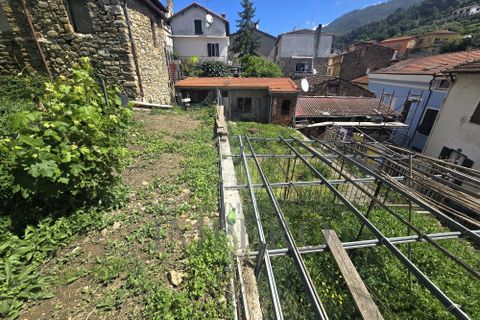 Villa a Soldano, Imperia, Soldano - € 49.000 | Ref: 22885 - foto 11