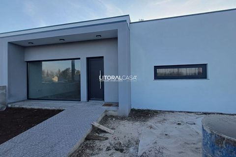 Villa i Aveiro, Aveiro, Aveiro - € 380.000 | Ref: VEN-3890 A - foto 1