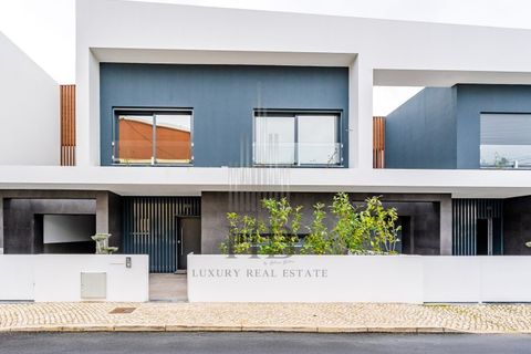 Byhus i Loures, Lisbon, Loures - € 797.500 | Ref: HB0559 - foto 1
