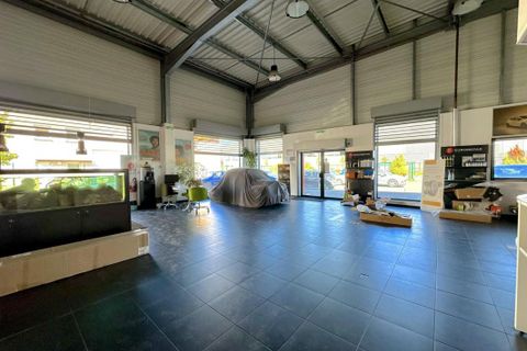 Erhvervsejendom i Melun, Seine-et-Marne, Melun - € 1.963.000 | Ref: A5436 - foto 1