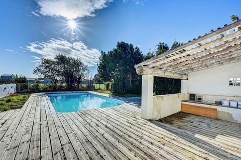 Villa i Arles, Bouches-du-Rhone, Arles - € 995.000 | Ref: A5606 - foto 1
