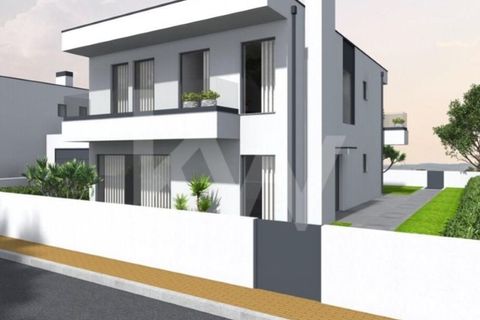 Villa en Eixo e Eirol, Aveiro, Eixo e Eirol - € 425.000 | Ref: 2198-2569 - photo 1