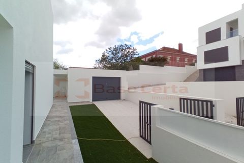 Byhus i Corroios, Setubal, Corroios - € 795.000 | Ref: QF M 32218 PM - foto 25