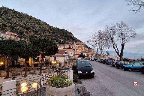 Erhvervsejendom i Messina, Messina, Messina - € 5.800 | Ref: VS878 - foto 2