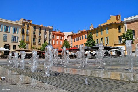 Erhvervsejendom i Perpignan, Pyrenees-Orientales, Perpignan - € 162.000 | Ref: 660303417 - foto 1