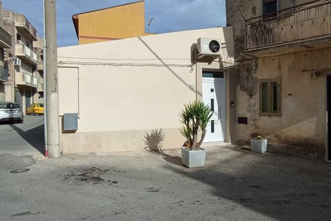 Villa i Chiaramonte Gulfi, Ragusa, Chiaramonte Gulfi - € 110.000 | Ref: CS168 - foto 18