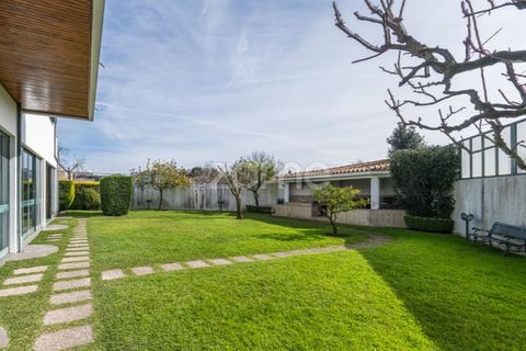 Villa a Pedroucos, Porto, Pedroucos - € 1.200.000 | Ref: ZMPT574907 - foto 7