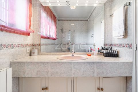 Villa a Pedroucos, Porto, Pedroucos - € 1.200.000 | Ref: ZMPT574907 - foto 23
