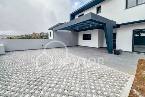 Villa a Sao Roque, Madeira, Sao Roque - € 750.000 | Ref: DR425 - foto 2