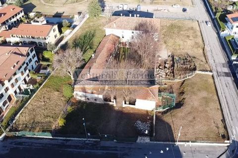 Villa i Bedizzole, Brescia, Bedizzole - € 650.000 | Ref: vp089 - foto 15