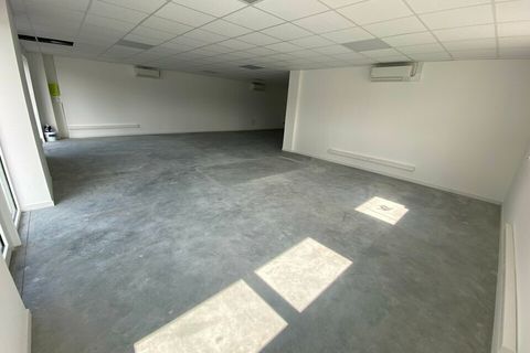 L'establiment comercial a Mios, Gironde, Mios - € 10.200/mes | Ref: 33_0930-MD - foto 3