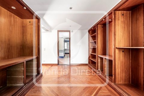 Villa a Belas, Lisbon, Belas - € 2.500.000 | Ref: VD-2407129/W10/DD - foto 18
