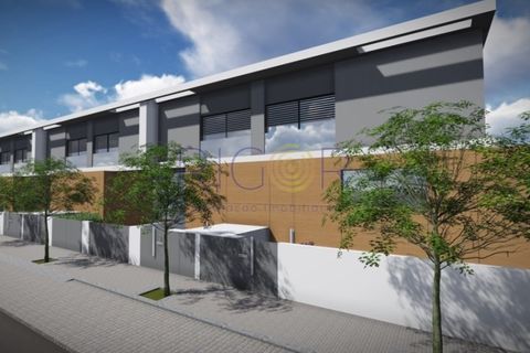 Villa i Milheiros, Porto, Milheiros - € 586.000 | Ref: PL325410 - foto 11