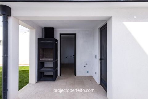 Villa i Esmoriz, Aveiro, Esmoriz - € 450.000 | Ref: 3675 - foto 6