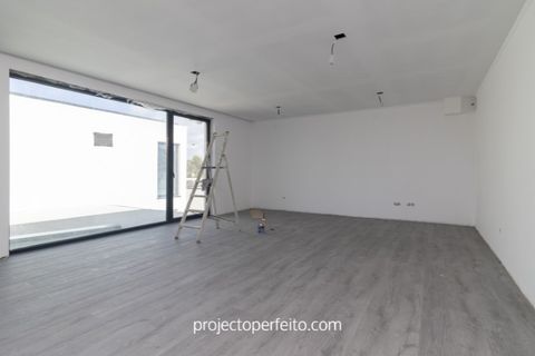 Villa a Esmoriz, Aveiro, Esmoriz - € 680.000 | Ref: 3702 - foto 13