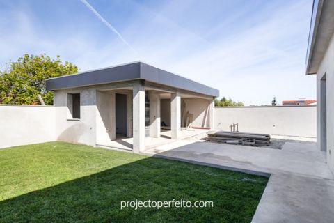 Villa i Esmoriz, Aveiro, Esmoriz - € 350.000 | Ref: 3675-B - foto 2