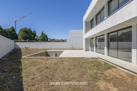 Villa i Espinho, Aveiro, Espinho - € 590.000 | Ref: 3484 - foto 15