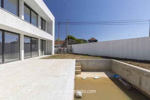 Villa i Espinho, Aveiro, Espinho - € 590.000 | Ref: 3484 - foto 21
