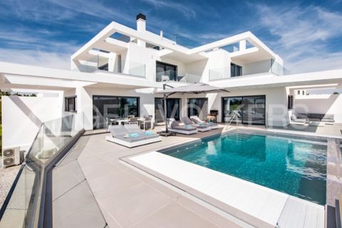 Villa i Tavira, Faro, Tavira - € 2.690.000 | Ref: W-02YJL8 - foto 3