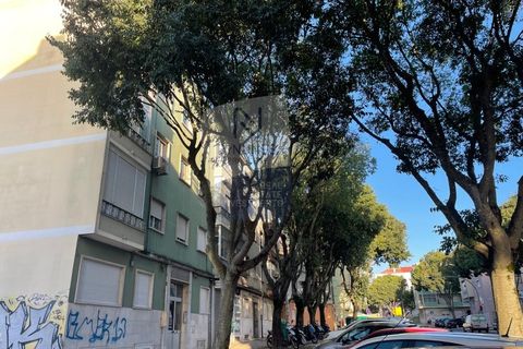 Helårsgrund i Amadora, Lisbon, Amadora - € 1.200.000 | Ref: ID 01004066-60 - foto 4