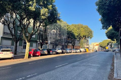 Helårsgrund i Amadora, Lisbon, Amadora - € 1.200.000 | Ref: ID 01004066-60 - foto 6