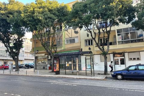 Helårsgrund i Amadora, Lisbon, Amadora - € 1.200.000 | Ref: ID 01004066-60 - foto 10