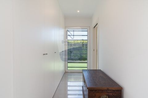Villa a Almada, Setubal, Almada - € 780.000 | Ref: ID 01001102-159 - foto 15