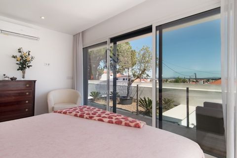 Villa a Almada, Setubal, Almada - € 780.000 | Ref: ID 01001102-159 - foto 26