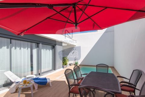 Villa a Almada, Setubal, Almada - € 780.000 | Ref: ID 01001102-159 - foto 37