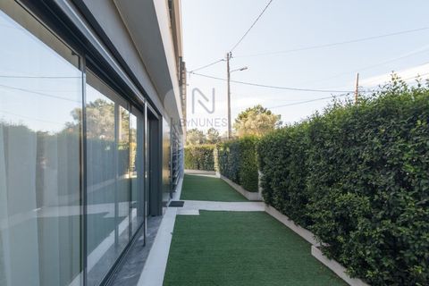 Villa a Almada, Setubal, Almada - € 780.000 | Ref: ID 01001102-159 - foto 40