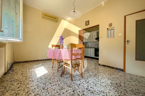 Villa i Jesi, Ancona, Jesi - € 370.000 | Ref: 3153 - foto 8
