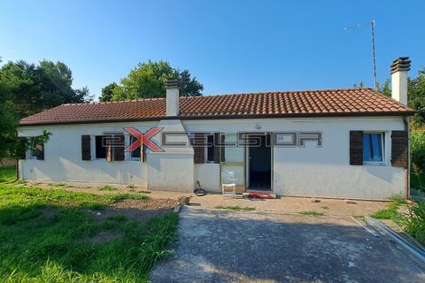 Villa i Cavarzere, Venice, Cavarzere - € 80.000 | Ref: CA067V-L - foto 1