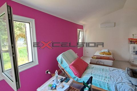 Villa i Cavarzere, Venice, Cavarzere - € 80.000 | Ref: CA067V-L - foto 4