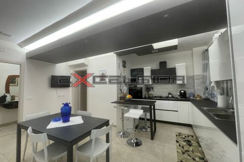 Villa i Adria, Rovigo, Adria - € 250.000 | Ref: AD2507V-L - foto 1