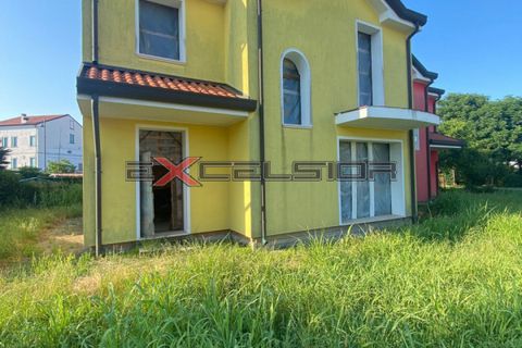 Villa i Corbola, Rovigo, Corbola - € 70.000 | Ref: CO005V-L - foto 1