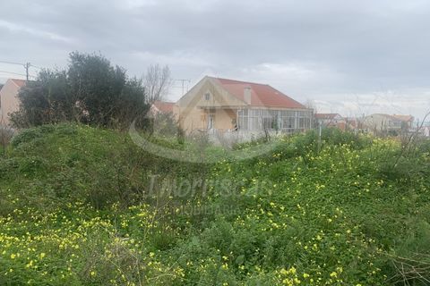 Helårsgrund i Camarate, Lisbon, Camarate - € 85.000 | Ref: PT2025-1893 - foto 1