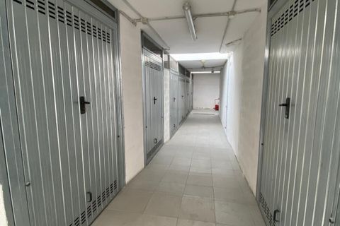 Erhvervsejendom i Florence, Florence, Florence - € 29.000 | Ref: A24129 - foto 5