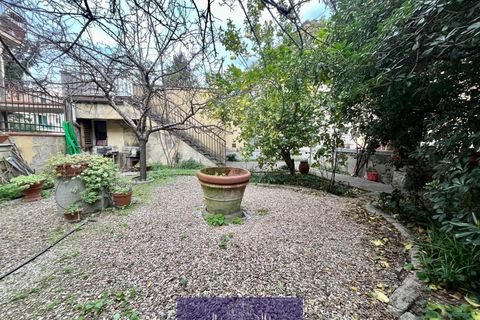Byhus i Florence, Florence, Florence - € 1.250.000 | Ref: a25008 - foto 1