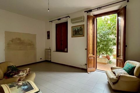 Byhus i Florence, Florence, Florence - € 1.250.000 | Ref: a25008 - foto 11